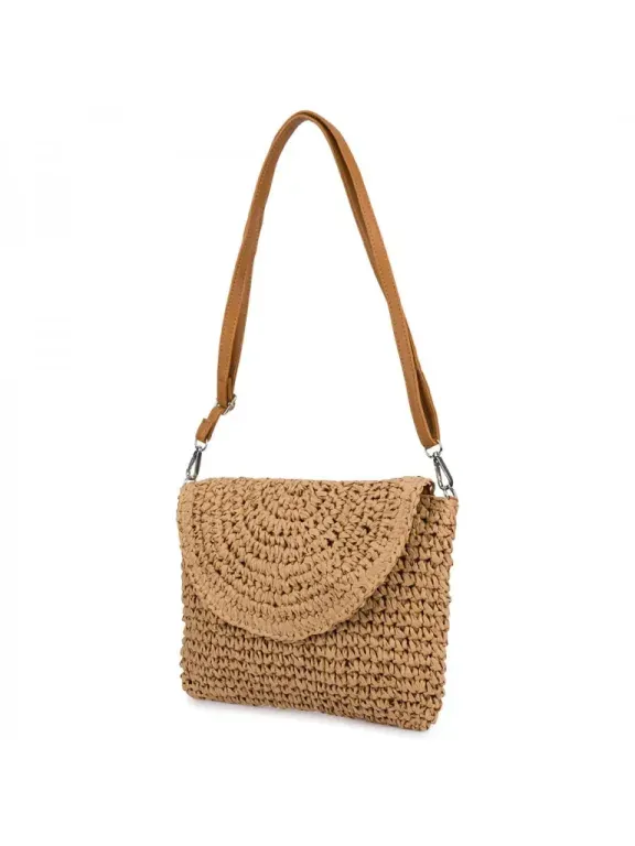 Bézs boho táska kerek fedéllel és fonott mintával